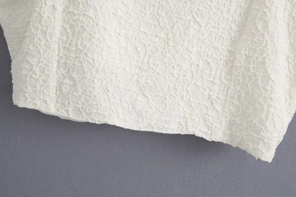 Kratka nogavica s kratkim rukavima