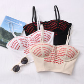 Maiou de damă scurt model nou cu inscripție și bretele subțiri