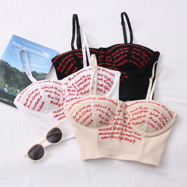 Maiou de damă scurt model nou cu inscripție și bretele subțiri