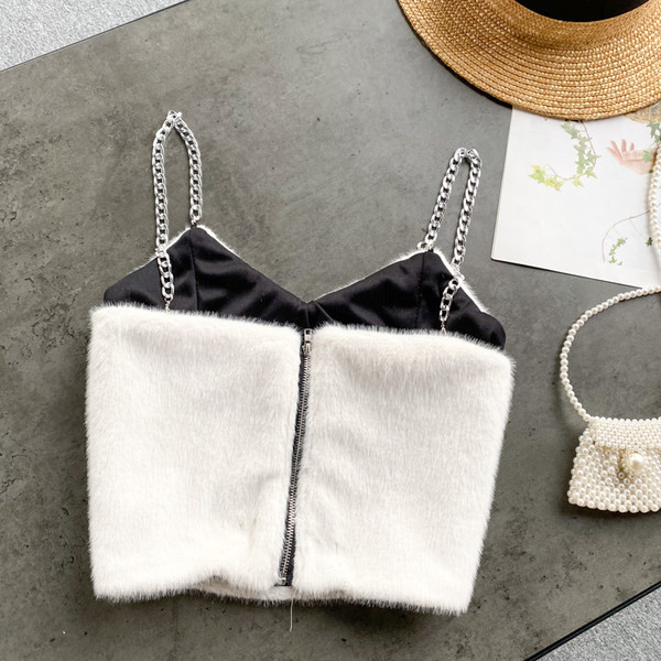 Top pentru femei, cu bretele metalice