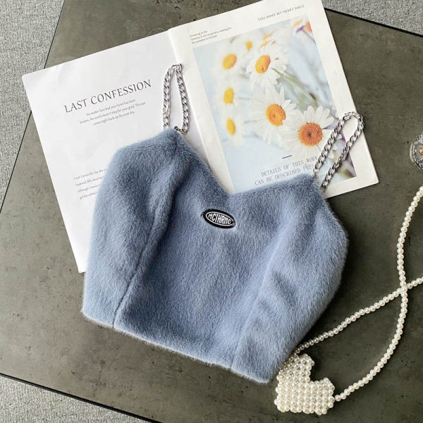 Top pentru femei, cu bretele metalice