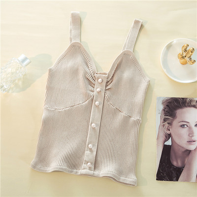 Actual maiou de damă cu nasturi