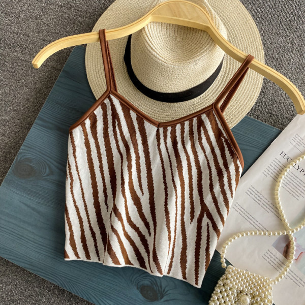 Maieu scurt de damă cu bretele subțiri în diferite culori