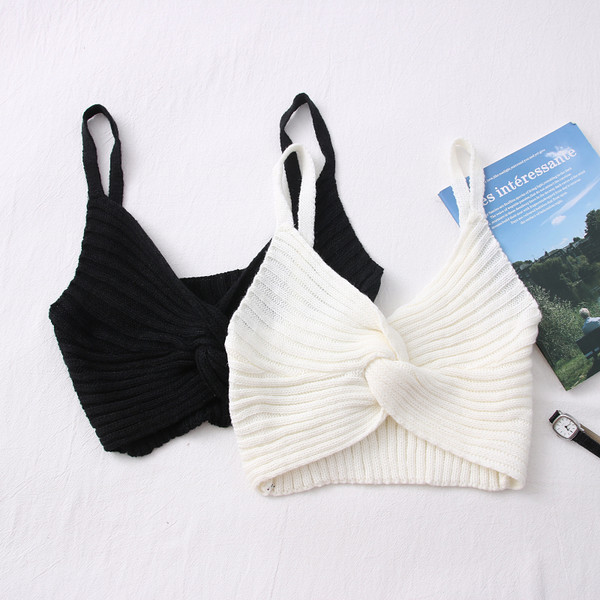 Maiou scurt pentru femei Daily - cu bretele subțiri