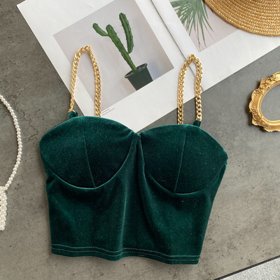 Top de damă scurt din catifea cu bretele metalice