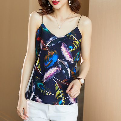 Γυναικεία έγχρωμη αμάνικι μπλούζα με λεπτά τιραντάκια