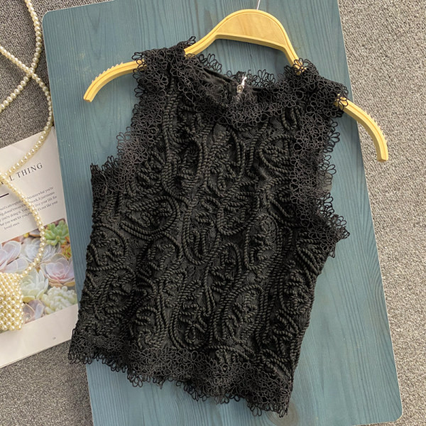 Maieu de damă cu broderie și decolteu oval