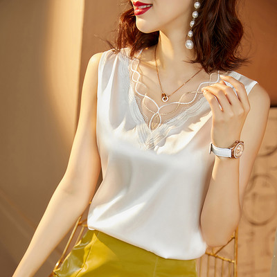 Top de damă din satin model nou cu decolteu spitz