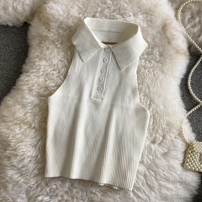 Maieu de damă cu nasturi și guler