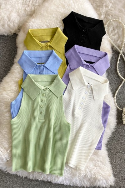 Maieu de damă cu nasturi și guler