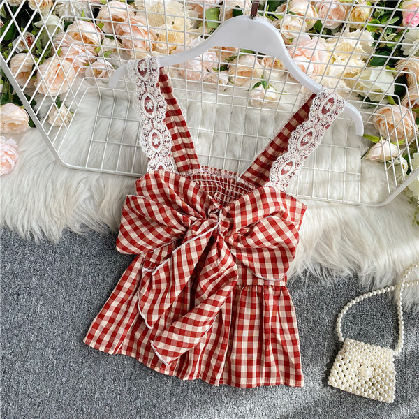 Maieu de damă în carouri cu panglică și bretele din dantelă