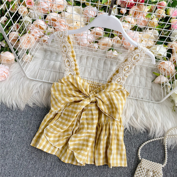 Maieu de damă în carouri cu panglică și bretele din dantelă