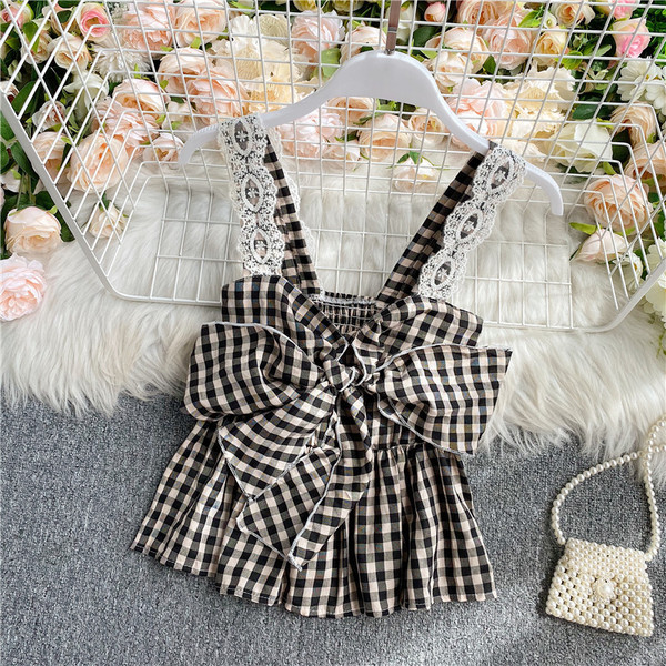 Maieu de damă în carouri cu panglică și bretele din dantelă