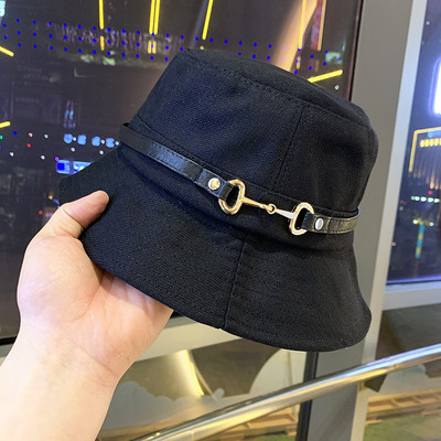 Palarie textila dama model nou cu element metalic