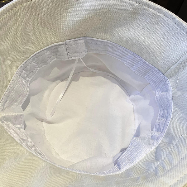 Palarie casual dama cu emblema in trei culori