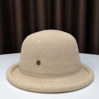 Palarie de dama cu decor metalic