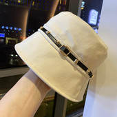 Model nou palarie dama tip idiot cu carouri metalice