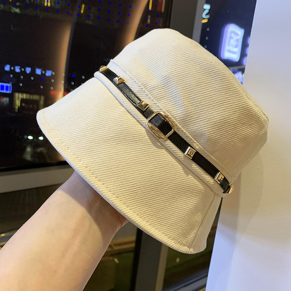 Model nou palarie dama tip idiot cu carouri metalice