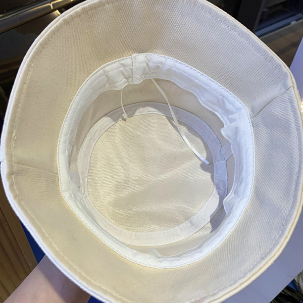 Model nou palarie dama tip idiot cu carouri metalice