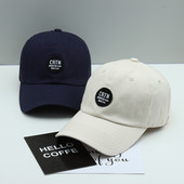 Pălărie cu inscripție și vizor în cinci culori