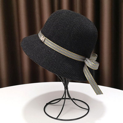 Pălărie de protecție solară pentru femei cu panglică