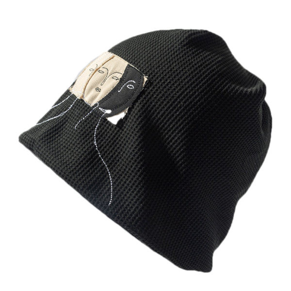 Palarie textila dama cu emblema