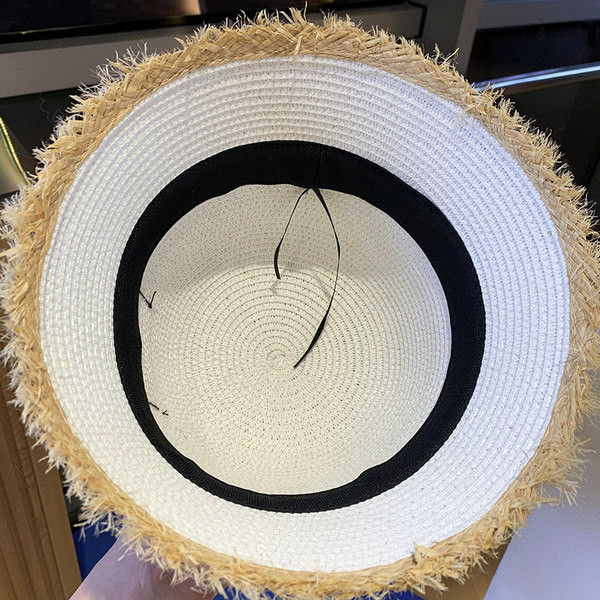 Pălărie casual de damă din paie cu emblemă