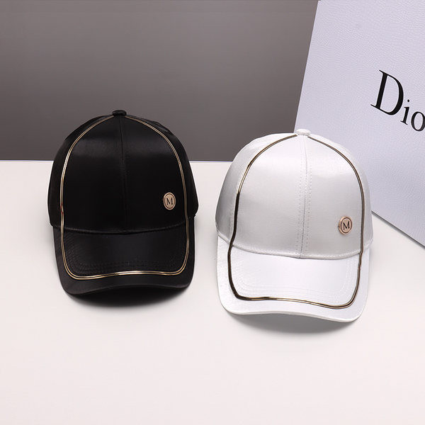 Pălărie de damă în alb și negru cu vizor