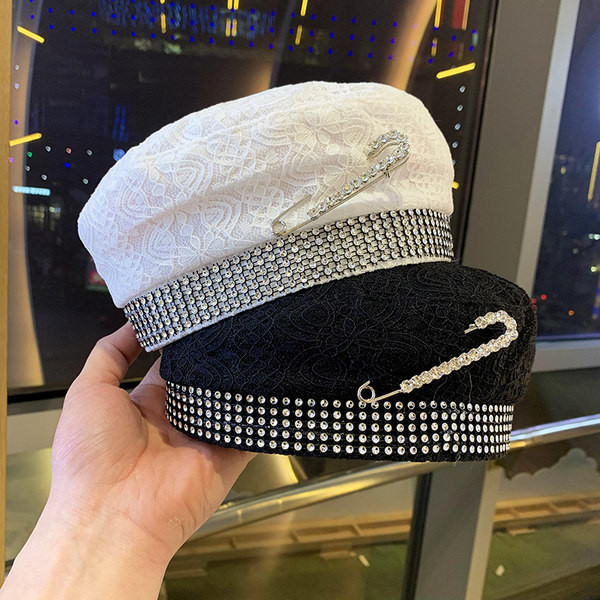 Palarie moderna de dama cu pietre - tip bereta