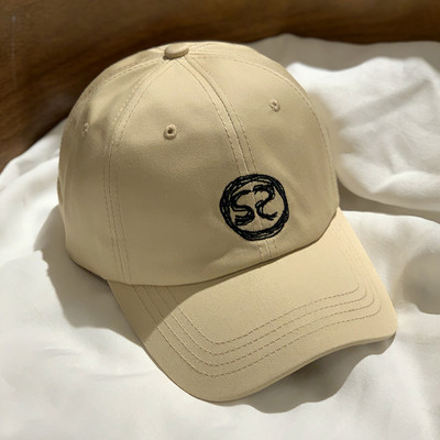 Palarie casual cu vizor si broderie potrivita pentru femei si barbati