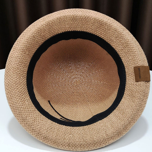 Ženska ljetna kapa sa grbom i šilterom