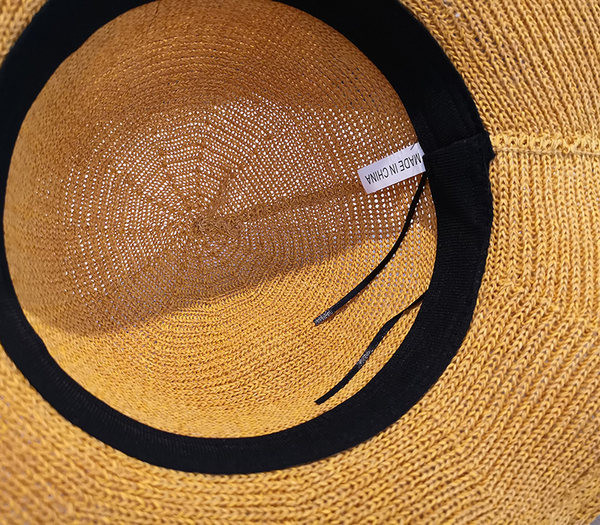 Palarie de protectie solara pentru femei cu panglica si boru