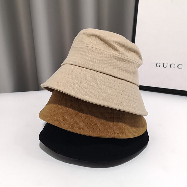 Palarie de dama potrivita pentru primavara si vara