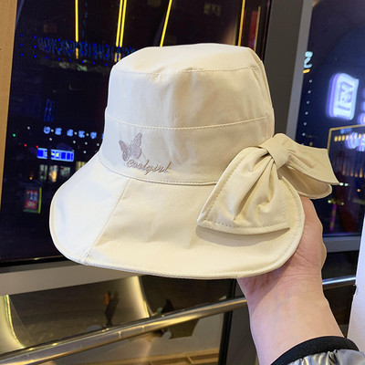 Palarie moderna de dama cu broderie si panglica