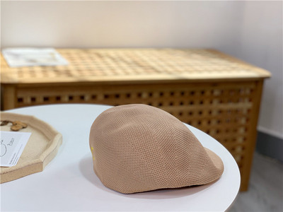 Pălărie textilă damă cu beretă