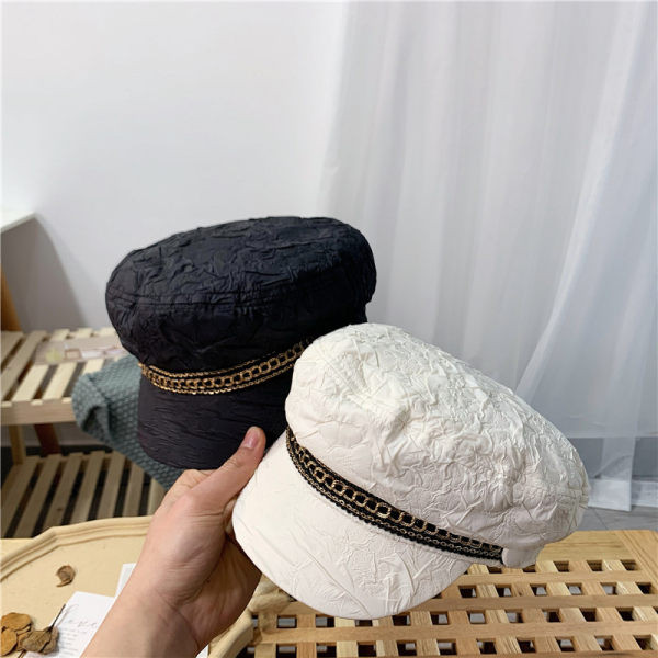 Bereta dama cu decor metalic