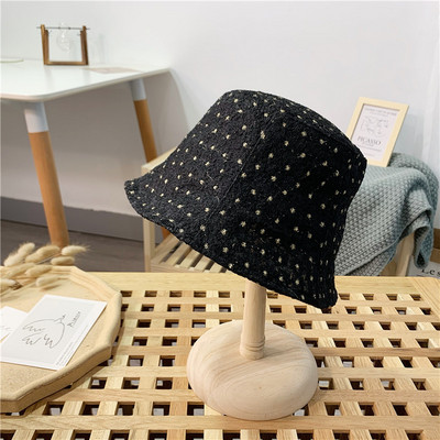 Palarie de pescuit de dama cu flori