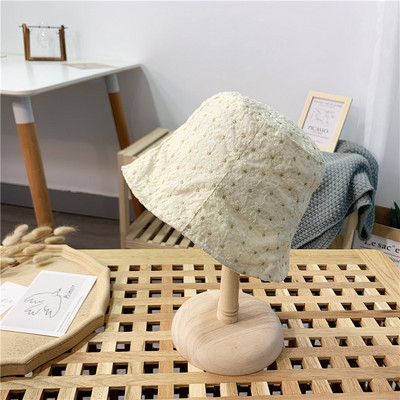 Palarie de pescuit de dama cu flori