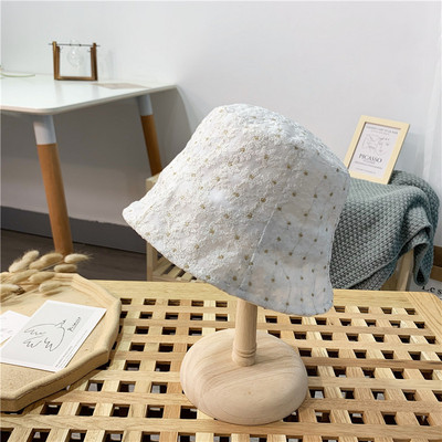 Palarie de pescuit de dama cu flori