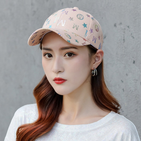 Pălărie de damă cu inscripție și vizor strălucitor