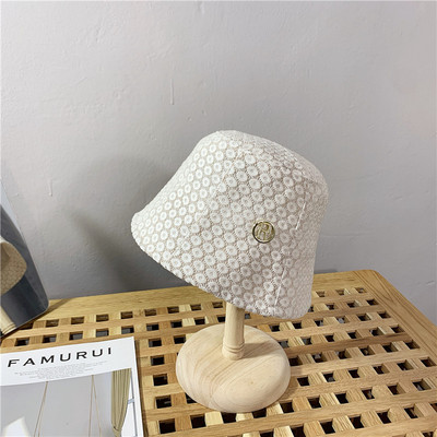 Palarie de pescuit de dama cu flori cu decor metalic