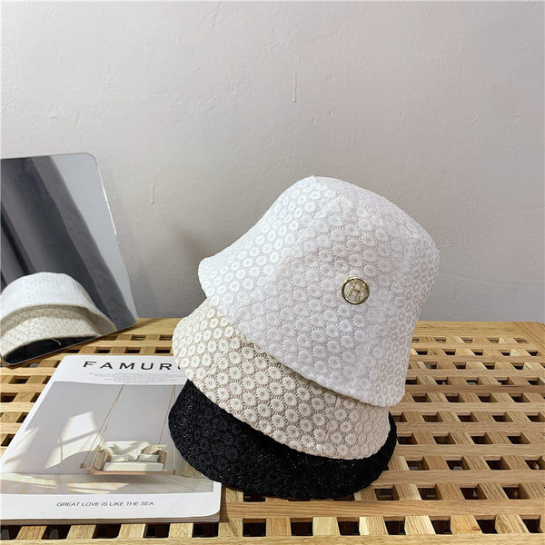 Palarie de pescuit de dama cu flori cu decor metalic