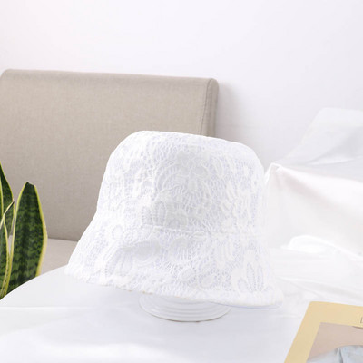 Palarie de dama din dantela in doua culori