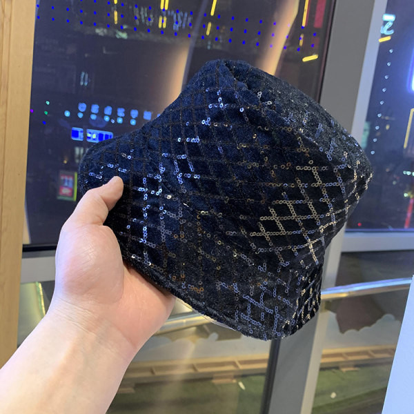 Palarie de dama model nou cu paiete ca un idiot