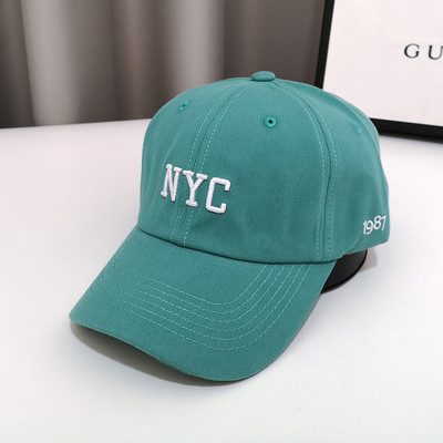 Pălărie cu inscripție și vizor în șase culori