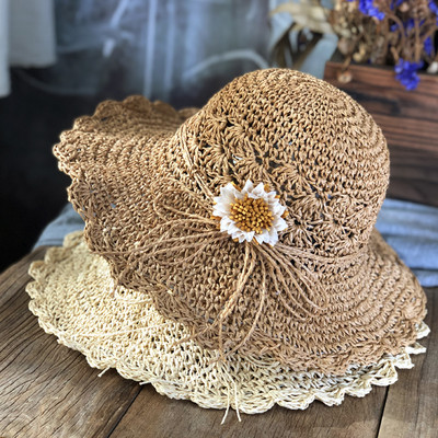 Καλοκαιρινό  γυναικείο καπέλο με κρόσσια και λουλούδια