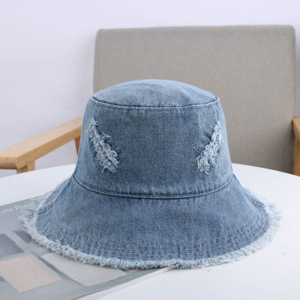 Naiste teksamütsi tüüpi idioot