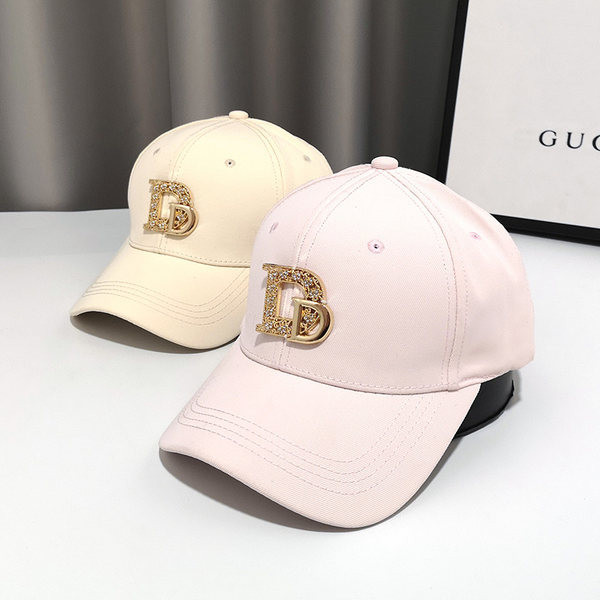 Palarie casual dama cu decor metalic in mai multe culori