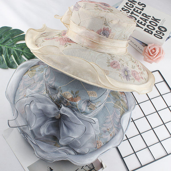 Palarie de dama actuala cu panglica si motive florale