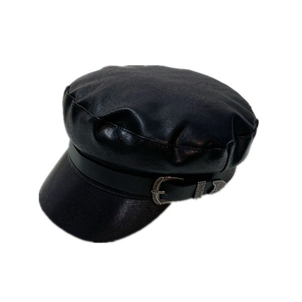 Beretă modernă din piele cu cataramă metalică